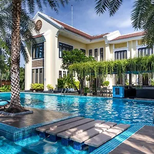 ***** Resort Koi & Vietnam